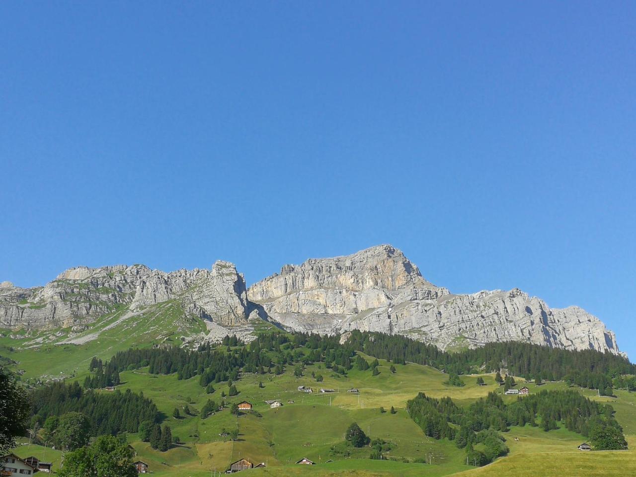 Hotel Posthaus Urigen Unterschachen Екстер'єр фото